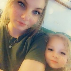 Meet your Posher, Kristina